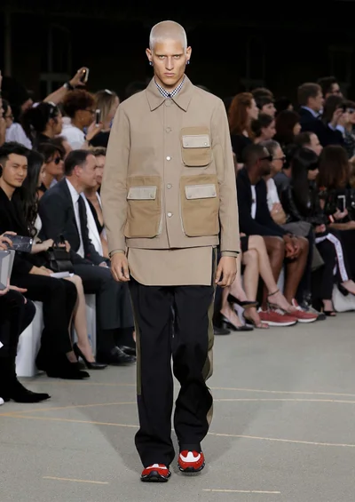 Look 44